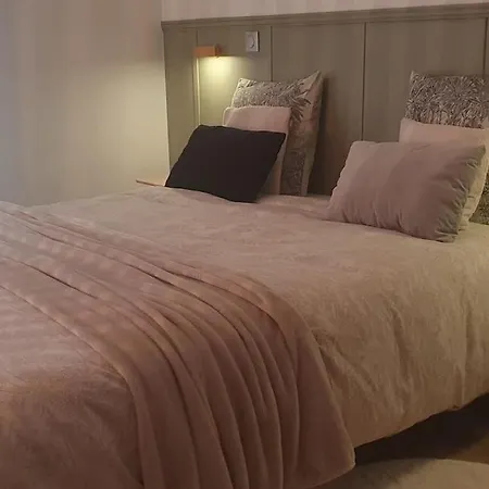 Luxe Avec Espace Petit Dejeuner Et Travail Apartment *
