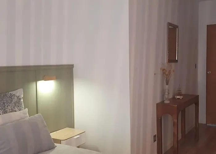 Lägenhet Luxe Avec Espace Petit Dejeuner Et Travail Marmande